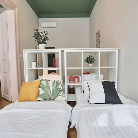 Lägenhet Unwind In Style W Sauna Dsgn 2br
