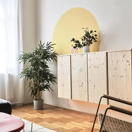 Unwind In Style W Sauna Dsgn 2br *