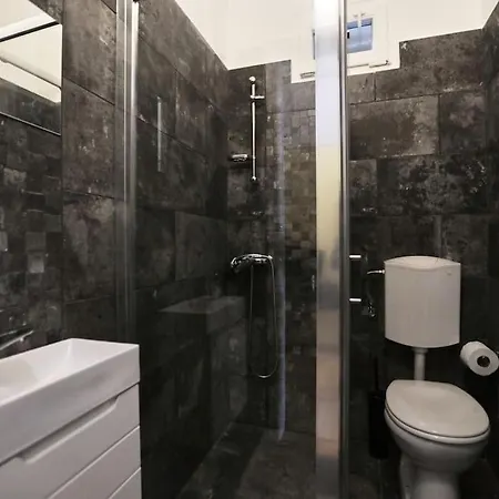 아파트 Unwind In Style W Sauna Dsgn 2br 부다페스트