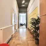 Unwind In Style W Sauna Dsgn 2br Apartment Budapest